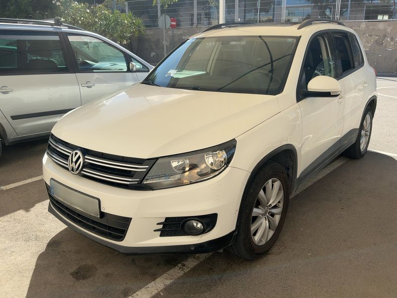 Volkswagen Tiguan 2.0 TDI T1 BlueMotion Tech — zdjęcie 1