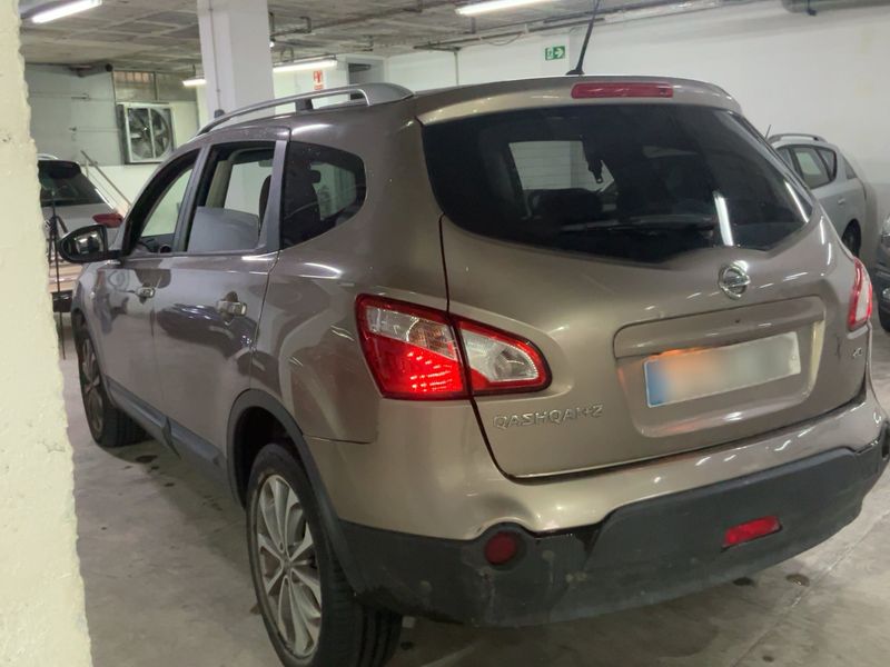Nissan Qashqai+2 2.0 dCi Tekna 4x4 — zdjęcie 3