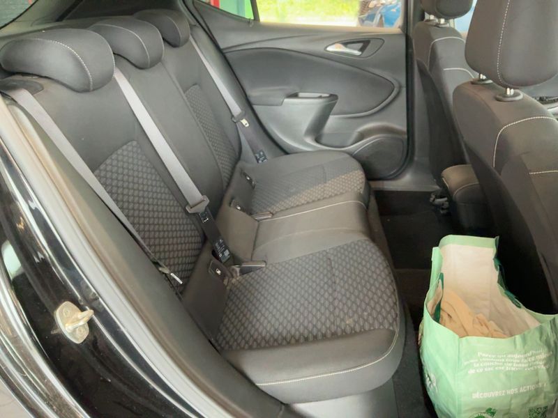 Opel Astra 1.2 Turbo Start&Stop — zdjęcie 14