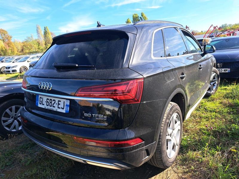Audi Q5 50 TFSIe quattro Business Executive — zdjęcie 4