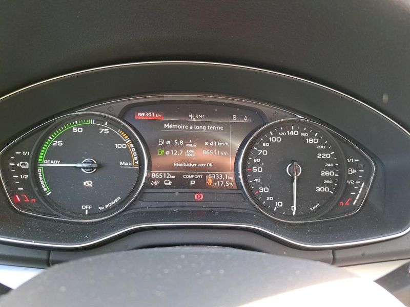 Audi Q5 50 TFSIe quattro Business Executive — zdjęcie 10