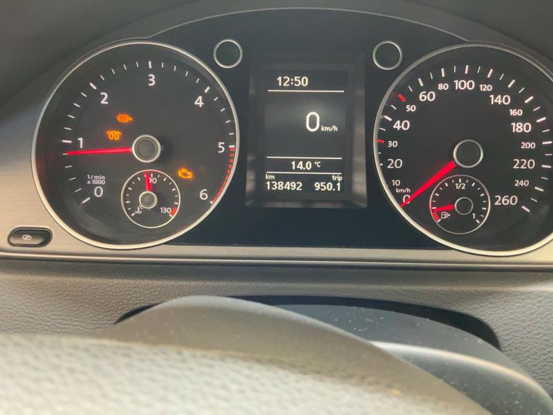 Volkswagen Passat 2.0 TDI Comfortline BlueMotion Tech — zdjęcie 13