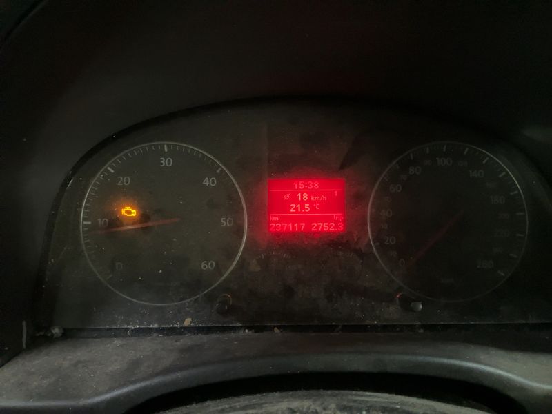 Volkswagen Caddy 1.9 TDI Kombi — zdjęcie 4