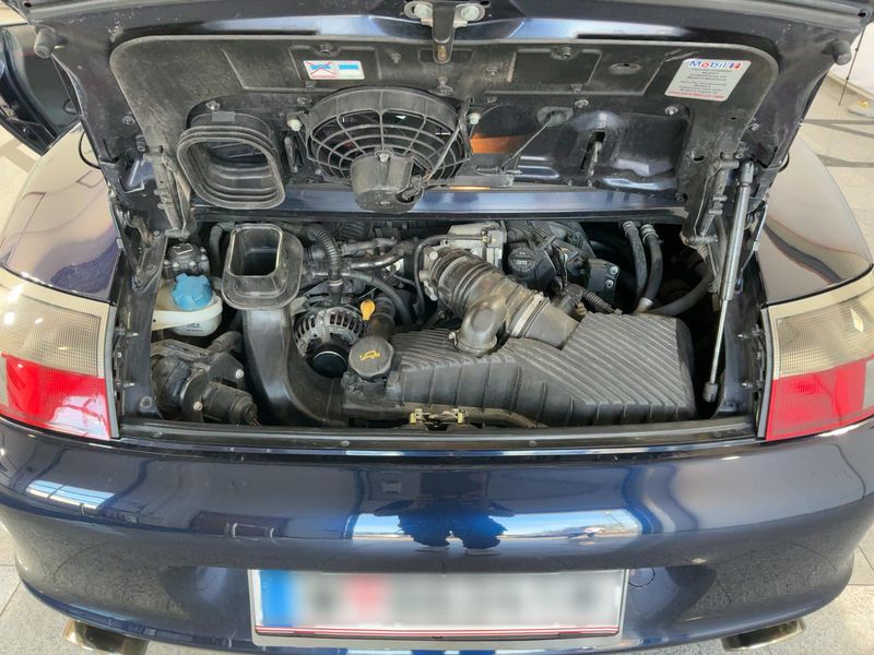 Porsche 911 996 Carrera Cabrio — zdjęcie 10