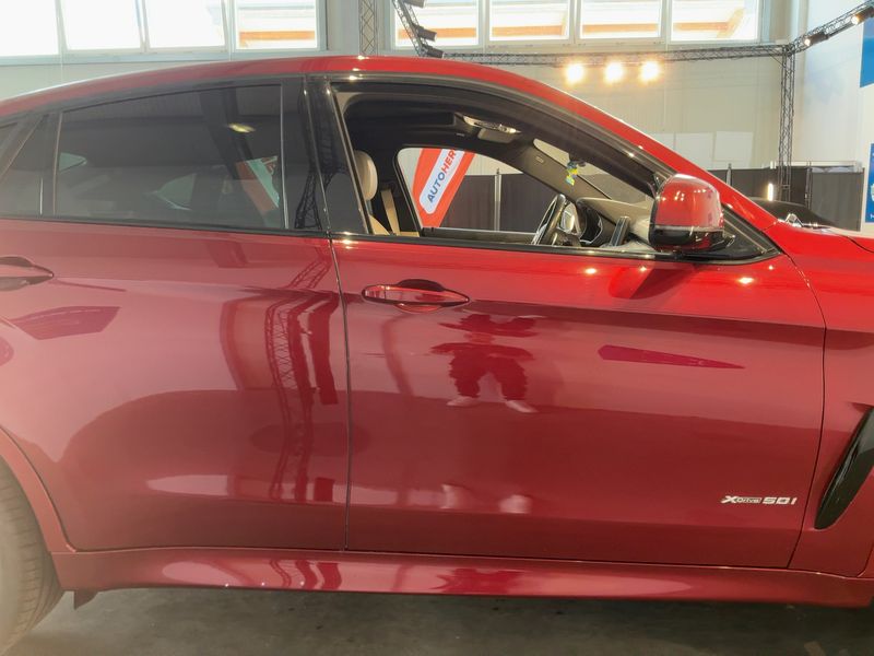 BMW X6 xDrive 50i — zdjęcie 7