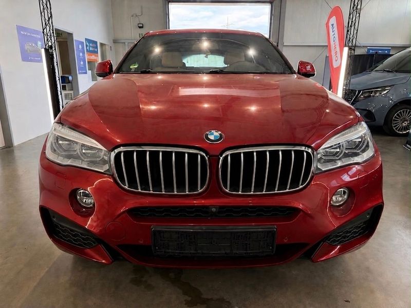 BMW X6 xDrive 50i — zdjęcie 9