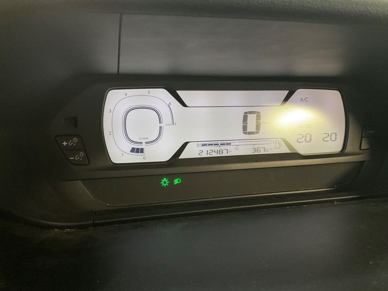 Citroen C4 Grand Picasso 1.6 VTi Confort — zdjęcie 4
