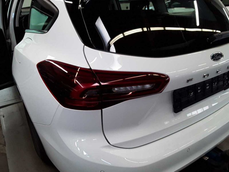 Ford Focus 1.5 TDCi EcoBlue Titanium — zdjęcie 19