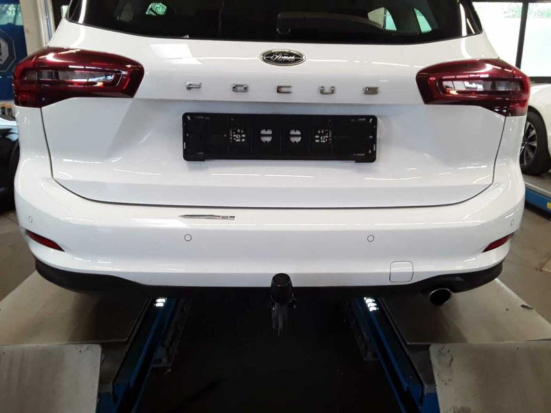 Ford Focus 1.5 TDCi EcoBlue Titanium — zdjęcie 52