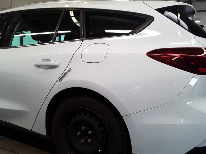 Ford Focus 1.5 TDCi EcoBlue Titanium — zdjęcie 57
