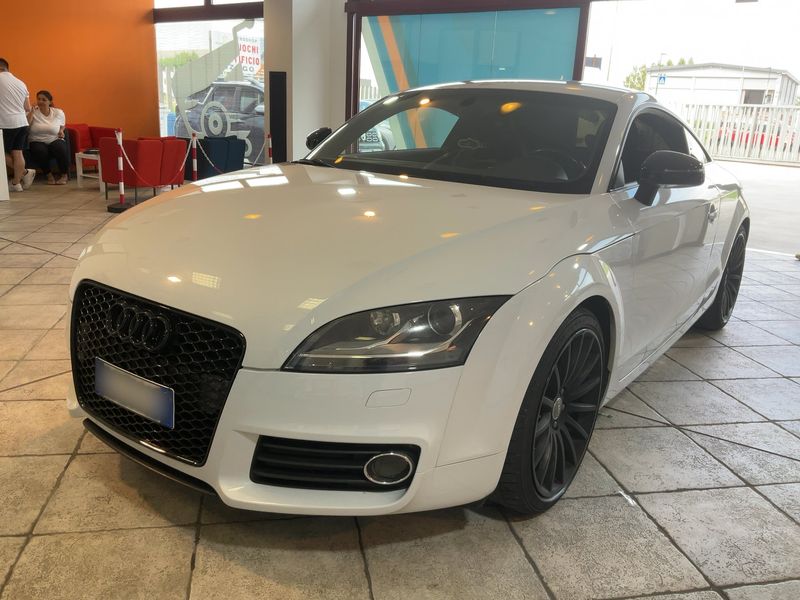 Audi TT 2.0 TDI quattro Coupe