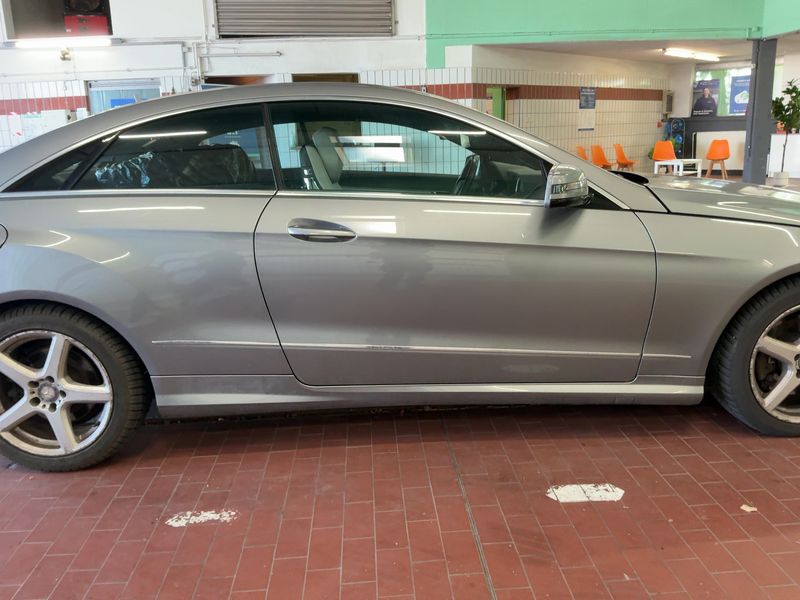 Mercedes-Benz E-Klasse E 350 CDI BlueEfficiency Avantgarde — zdjęcie 7