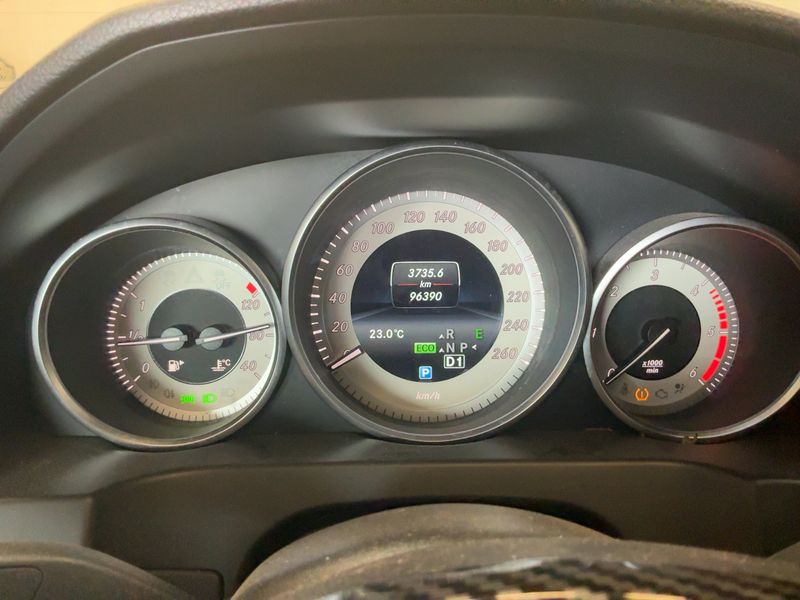 Mercedes-Benz E-Klasse E 350 d BlueTEC — zdjęcie 13