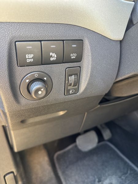 Citroen Berlingo 1.6 e-HDi XTR — zdjęcie 18