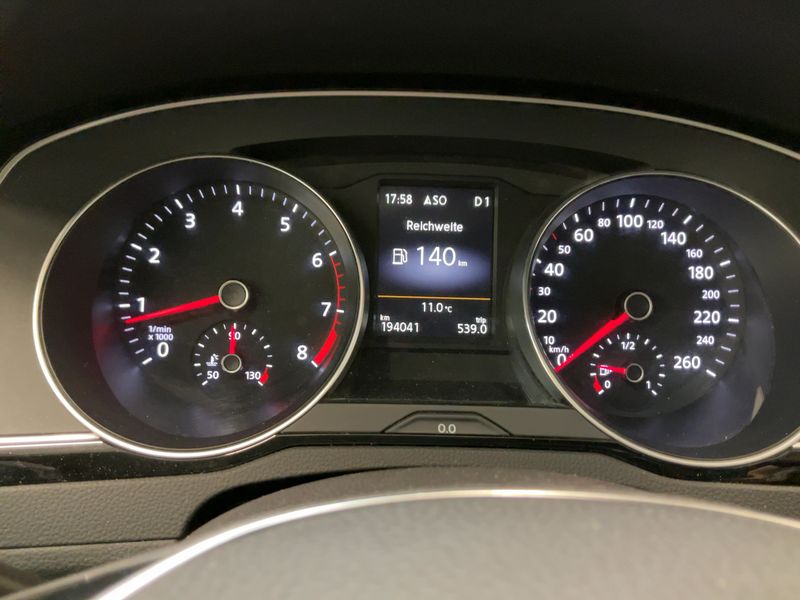 Volkswagen Passat 1.4 TSI Comfortline BlueMotion Tech — zdjęcie 13