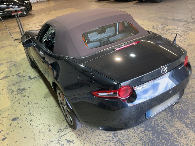Mazda MX-5 2.0 Skyactiv-G Kazari — zdjęcie 3