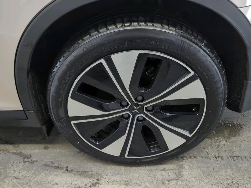 Polestar 2 Long Range Single — zdjęcie 15