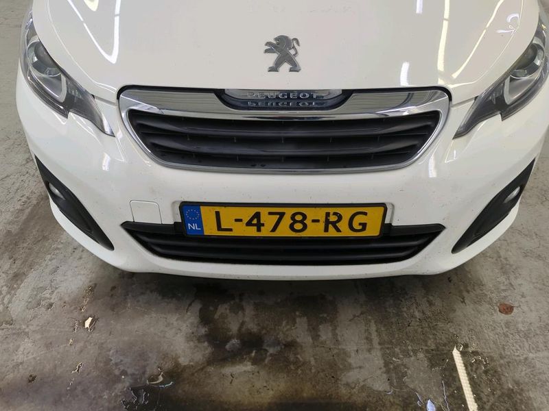 Peugeot 108 1.0 VTi Active — zdjęcie 11