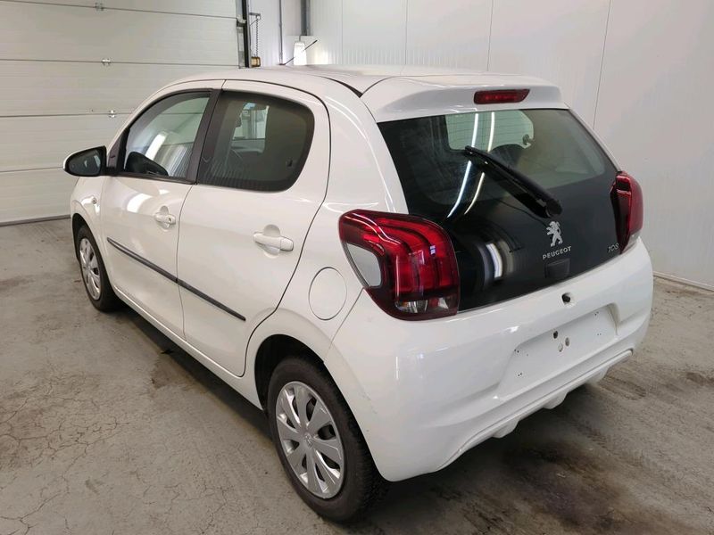 Peugeot 108 1.0 VTi Active — zdjęcie 3
