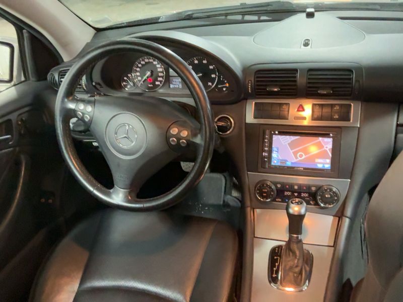 Mercedes-Benz C-Klasse C 180 Kompressor — zdjęcie 12