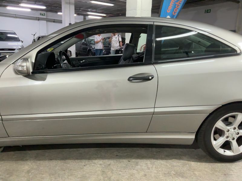 Mercedes-Benz C-Klasse C 180 Kompressor — zdjęcie 4