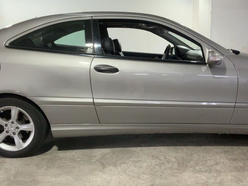 Mercedes-Benz C-Klasse C 180 Kompressor — zdjęcie 7