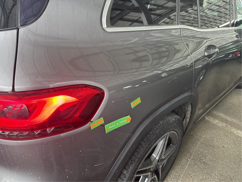 Mercedes-Benz GLB-Klasse GLB 220 d 4Matic AMG Line — zdjęcie 23