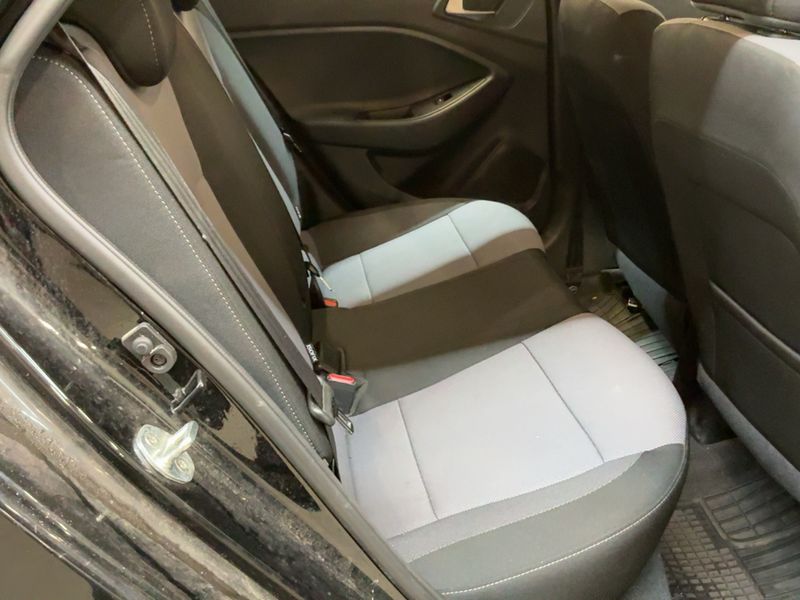Hyundai i20 1.2 Style — zdjęcie 14