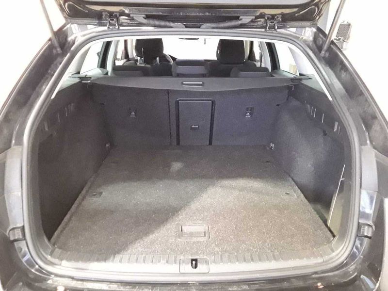 Skoda Octavia 2.0 TDI Ambition — zdjęcie 5