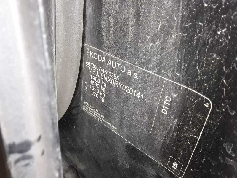 Skoda Octavia 2.0 TDI Ambition — zdjęcie 12