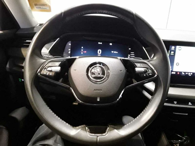Skoda Octavia 2.0 TDI Ambition — zdjęcie 20