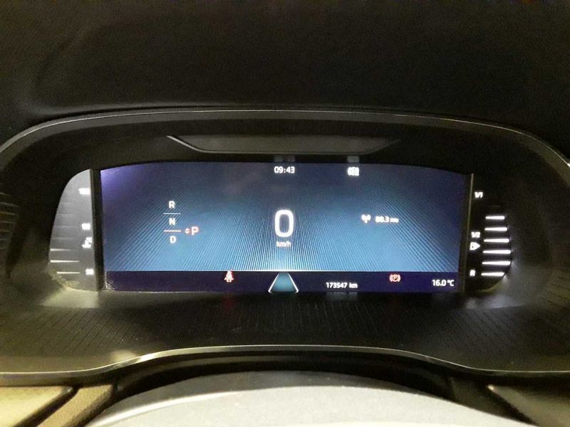 Skoda Octavia 2.0 TDI Ambition — zdjęcie 8