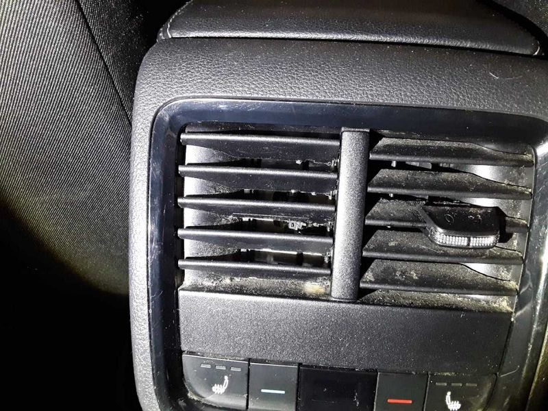 Skoda Octavia 2.0 TDI Ambition — zdjęcie 26