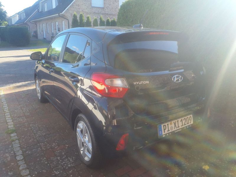 Hyundai i10 1.0 Edition 30 — zdjęcie 4