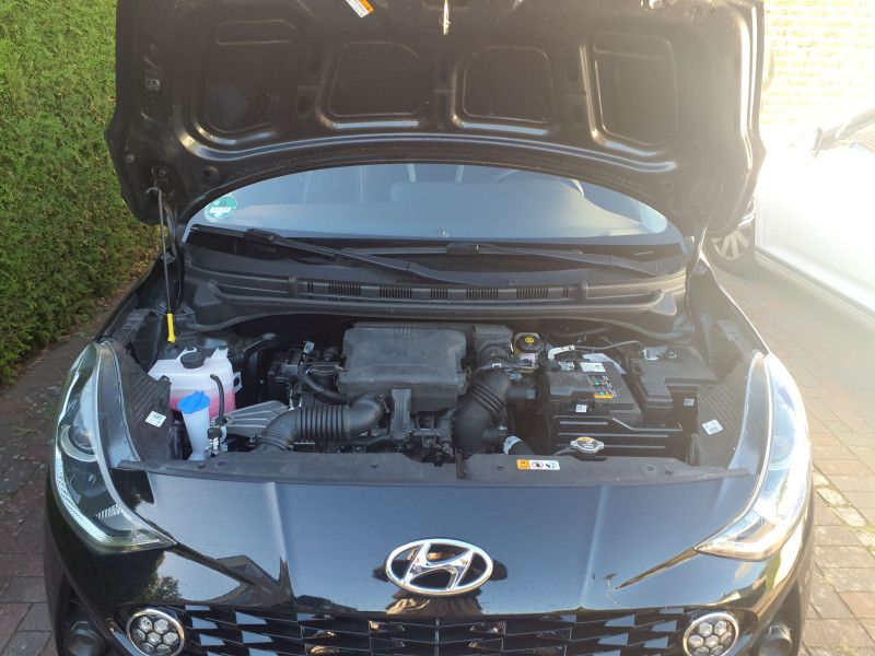Hyundai i10 1.0 Edition 30 — zdjęcie 18