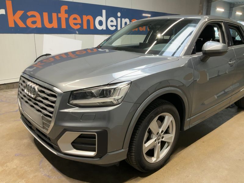 Audi Q2 30 TFSI Sport — zdjęcie 2