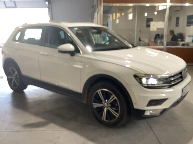 Volkswagen Tiguan 2.0 TDI Sport 4Motion BlueMotion Tech — zdjęcie 8