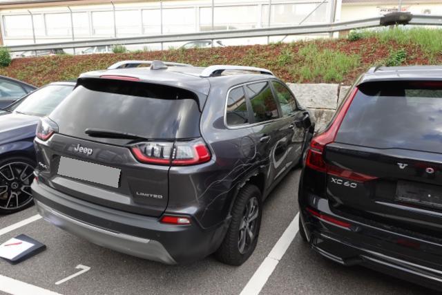 Jeep Cherokee 2.2 CRD 200 Night Eag. III AWD — zdjęcie 7