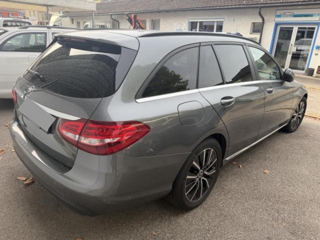 Mercedes-Benz C-Klasse S205 Kombi C 220 d 4matic — zdjęcie 4