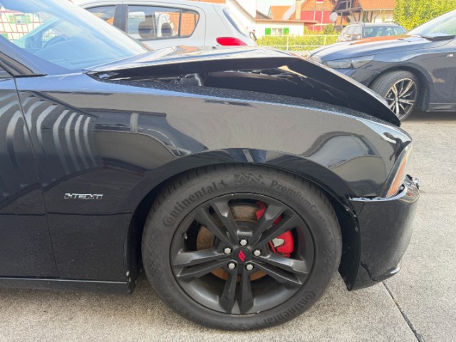 Dodge USA Charger 5.7 V8 HEMI R/T — zdjęcie 6