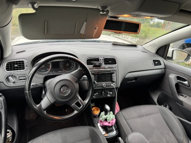 VW Polo 1.2 TSI 105 Team DSG — zdjęcie 11