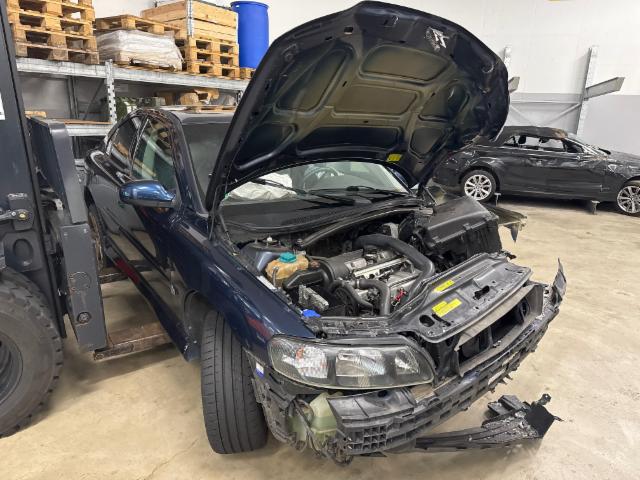 Volvo S60 2.4 20V T5 250 — zdjęcie 6