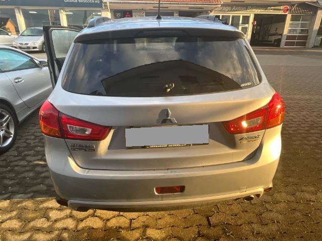 Mitsubishi ASX 1.8 DID Invite 4x4 — zdjęcie 8