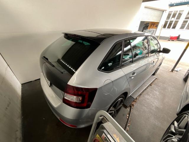 Skoda Rapid Spaceback 1.2 TSI Ambition — zdjęcie 1