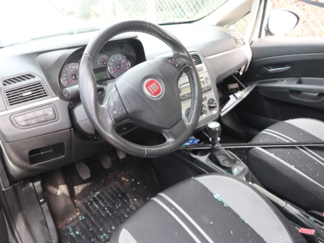 Fiat Grande Punto 1.4 8V 77 Genius — zdjęcie 5