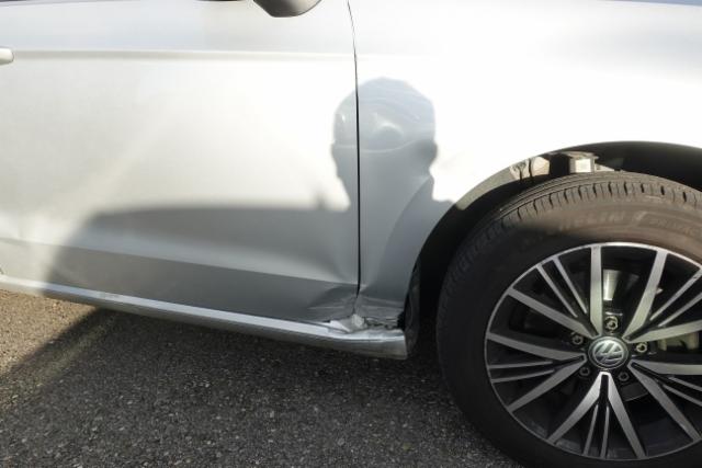 VW Golf VII Sportsvan 1.4 TSI 125 Allstar DSG — zdjęcie 11