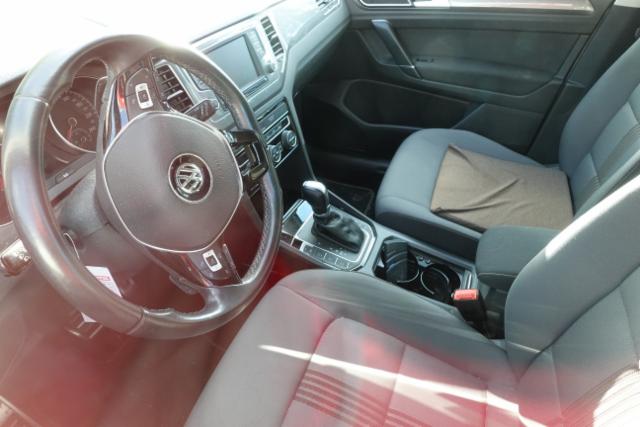 VW Golf VII Sportsvan 1.4 TSI 125 Allstar DSG — zdjęcie 15