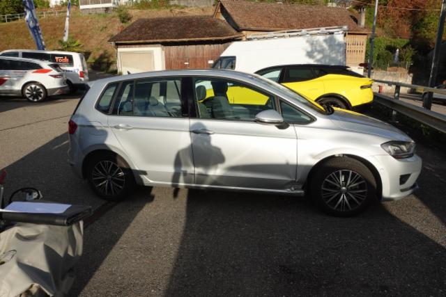VW Golf VII Sportsvan 1.4 TSI 125 Allstar DSG — zdjęcie 6