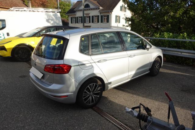 VW Golf VII Sportsvan 1.4 TSI 125 Allstar DSG — zdjęcie 7