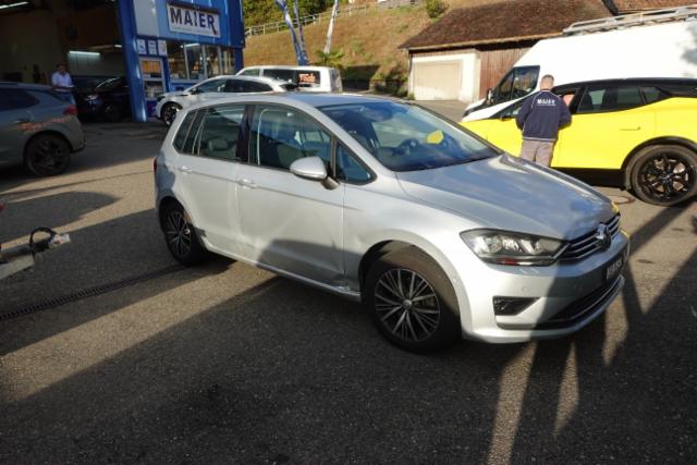 VW Golf VII Sportsvan 1.4 TSI 125 Allstar DSG — zdjęcie 10